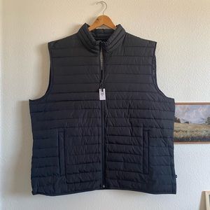 Mens GAP Light Weight Puffer Vest